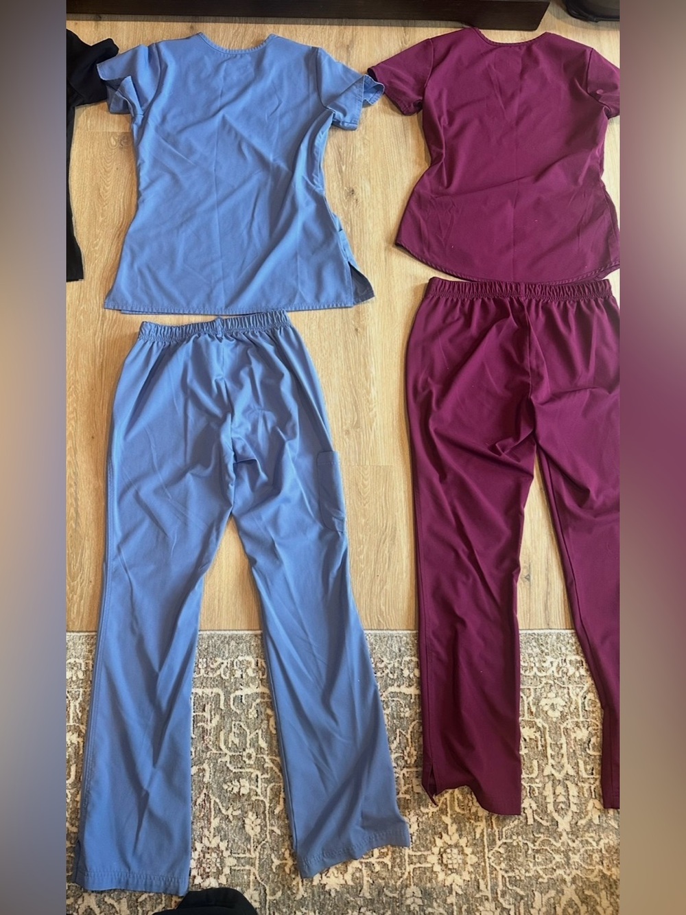 Sketchers Scrub Bundle - Picture 5 of 10